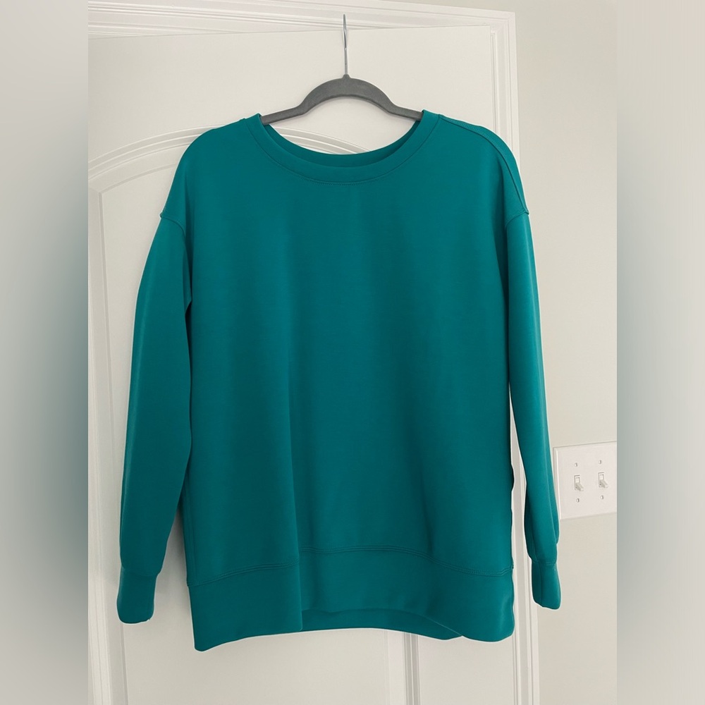 Women’s sweater/pullover